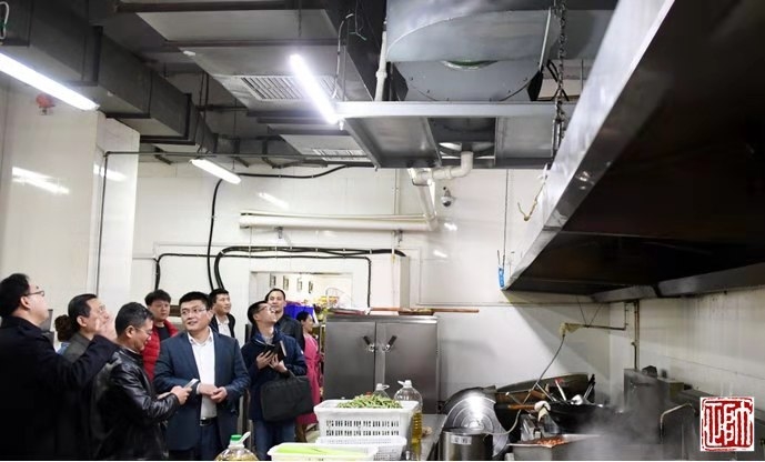 餐饮油烟净化的绿色革命守护蓝天，共创清新餐饮环境